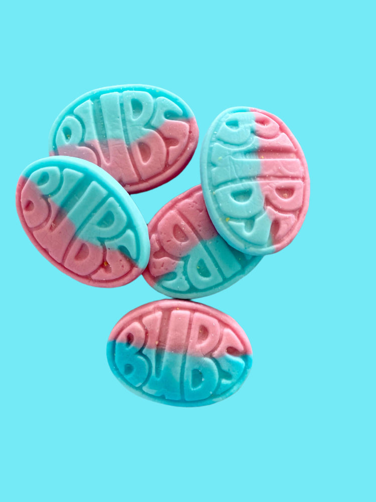 BUBS blueberry raspberry bubs swedish candy