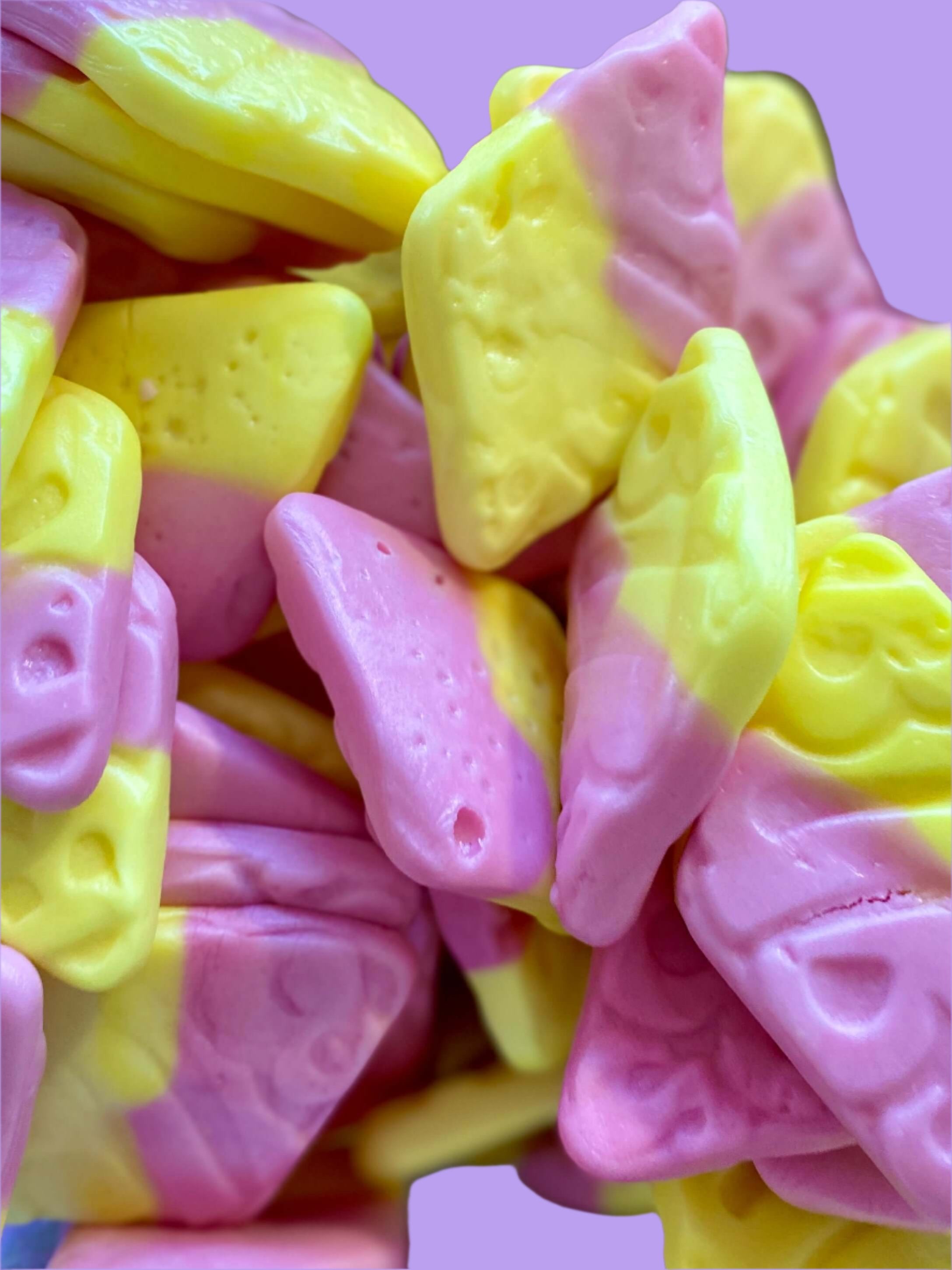 Cheesecake raspberry ovals swedish candy bubs