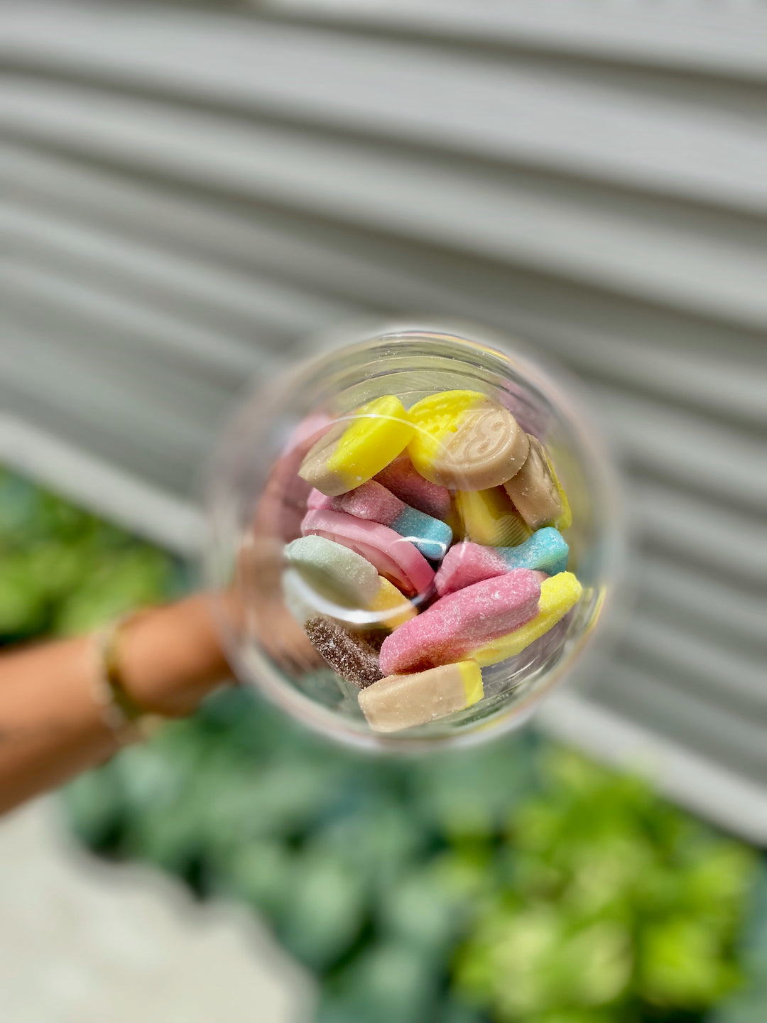 mixed bubs magic cup swedish candy
