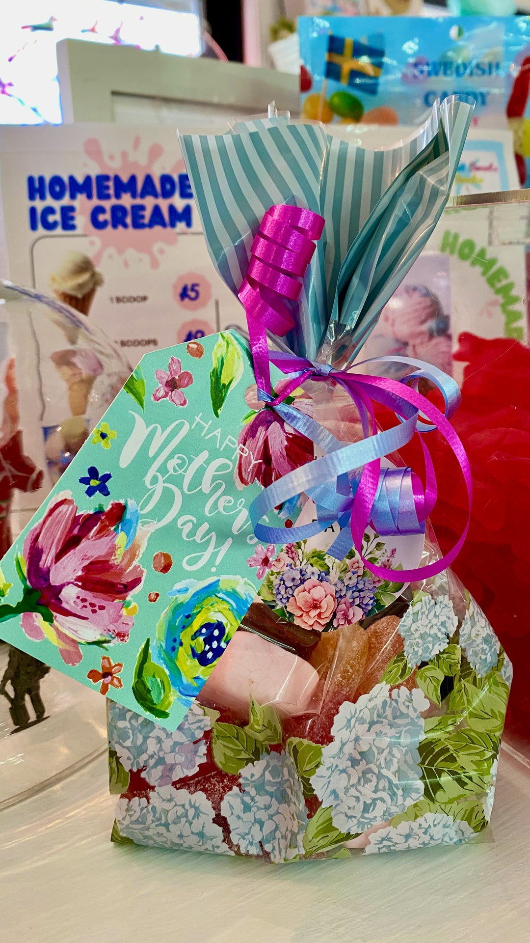 Mother’s Day Swedish Candy Dream Candy bag "Margita"