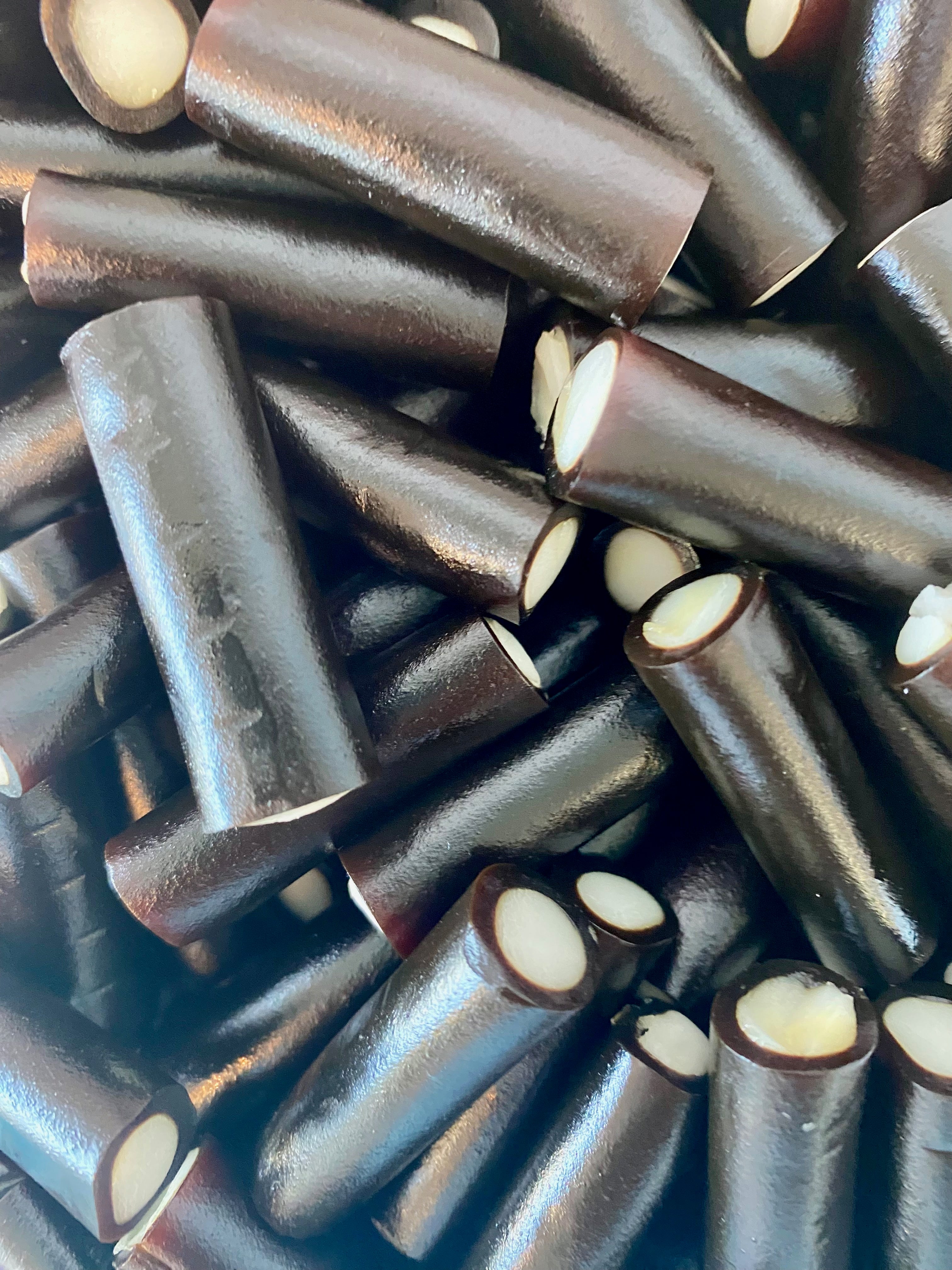 black licorice sweet with mint cream