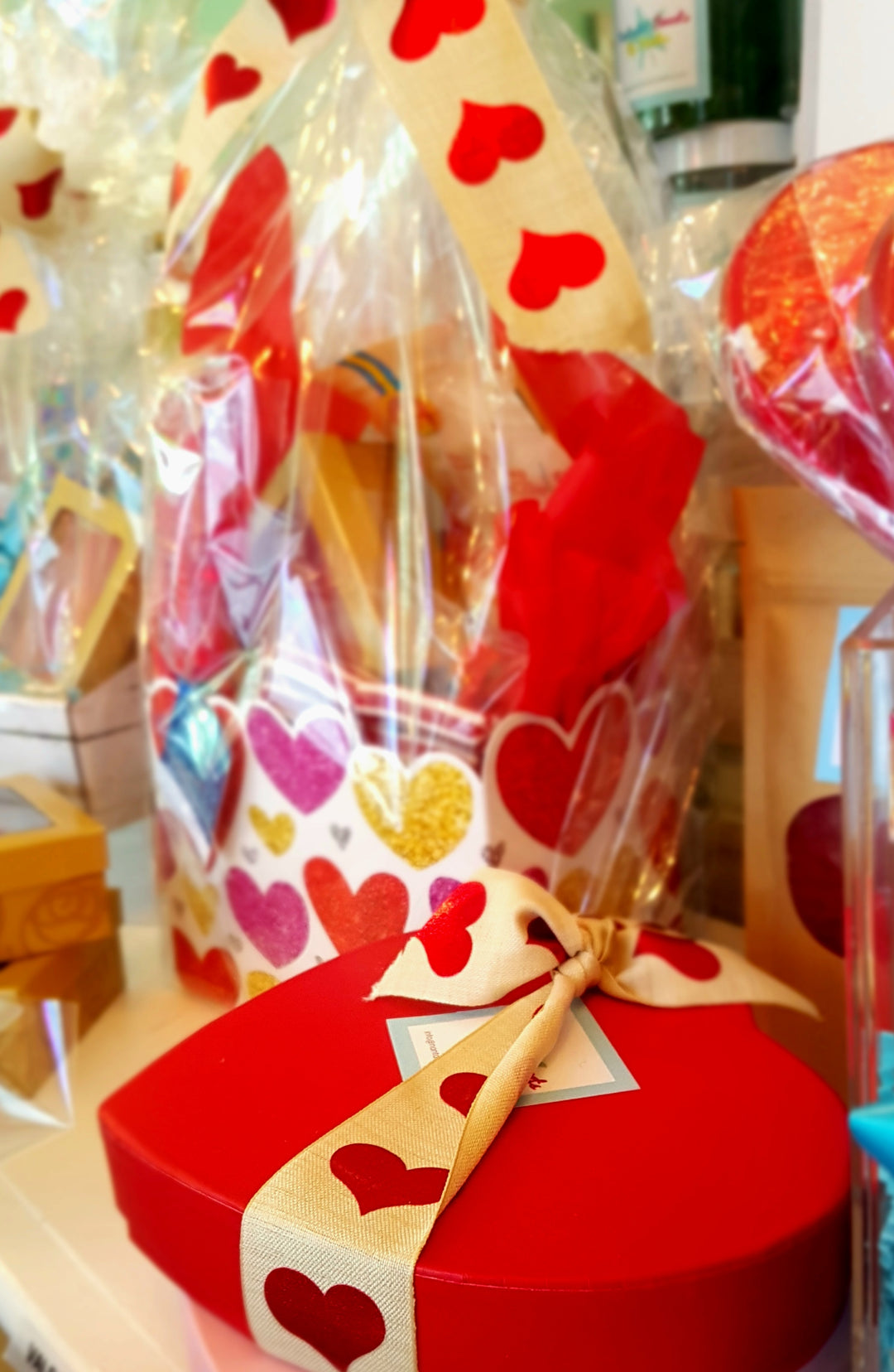 Hearty Candy Box