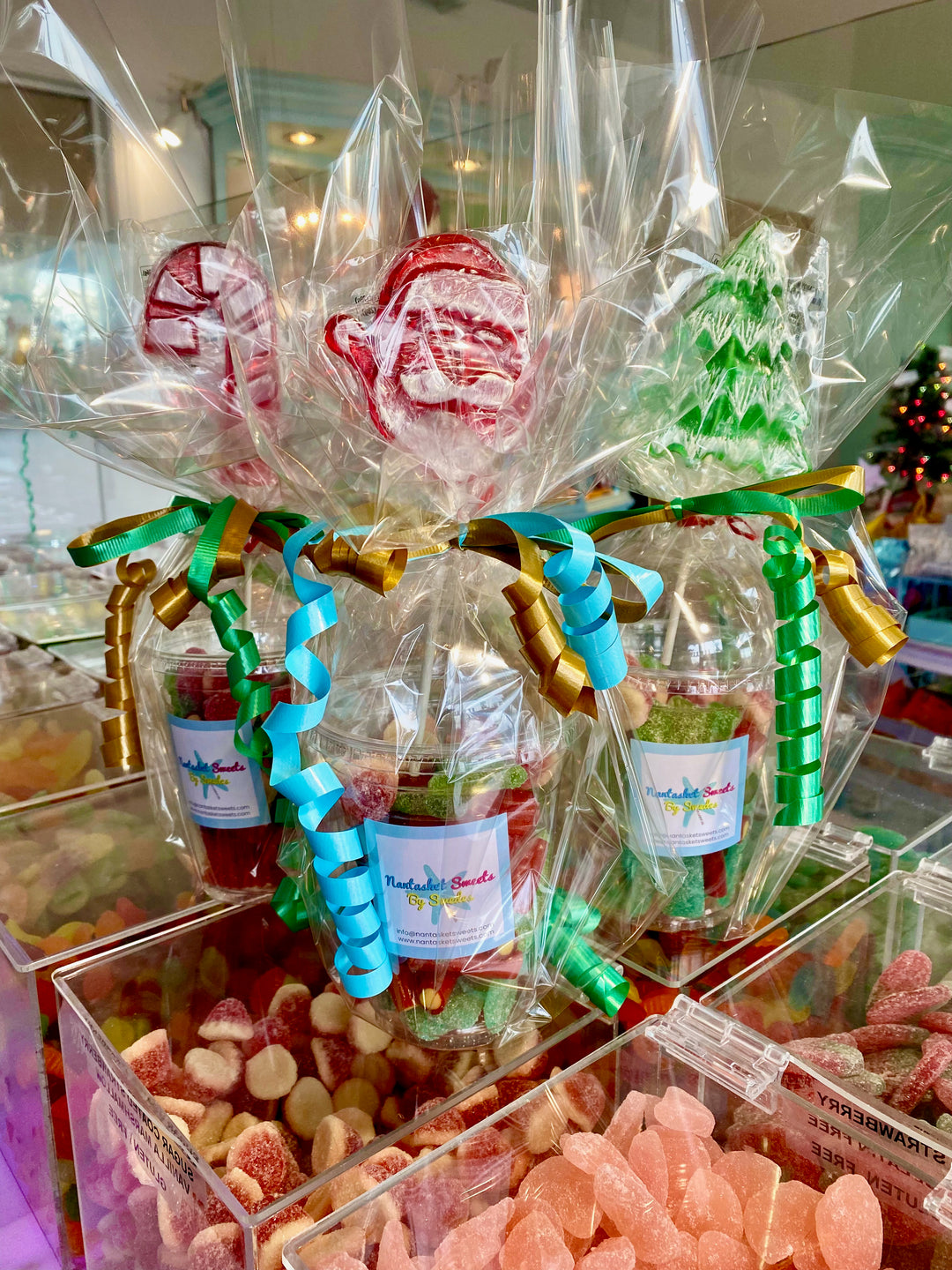 Magic Holiday Cup Lollipop on the top