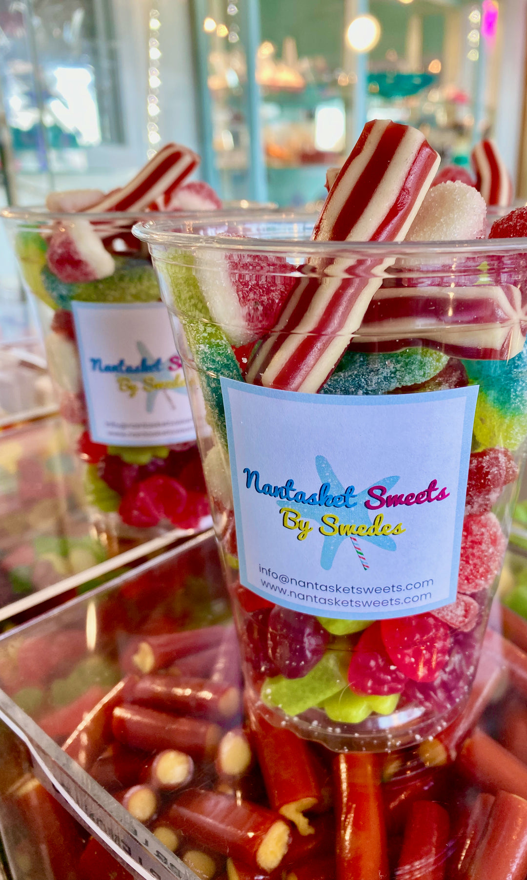 Magic Holiday Candy Cup